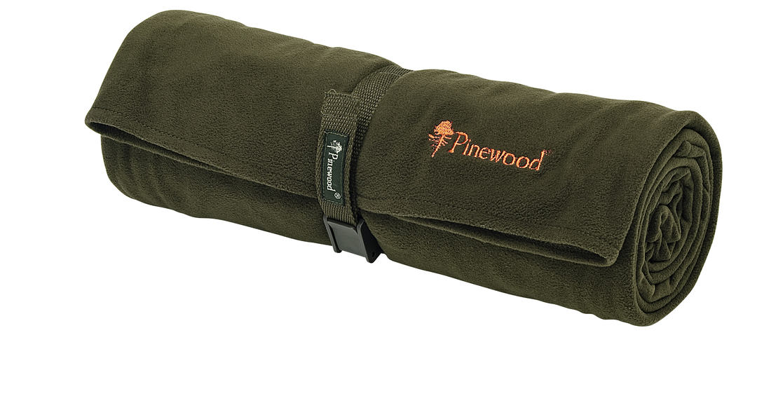 Pinewood Fleecedecke Comfy jagdgrün